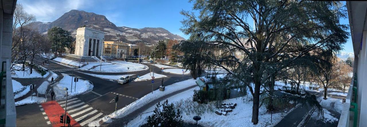 Casa Vittoria - Siegeshaus Apartman Bolzano Kültér fotó